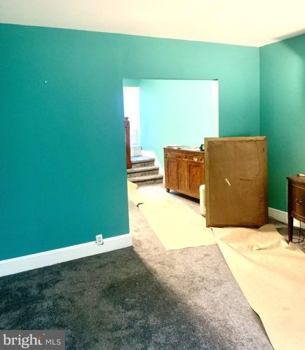 1305 Oak St, Wilmington DE  19805-4340 exterior