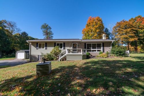 703 Watertown Rd, Waterbury, CT 06762-1512