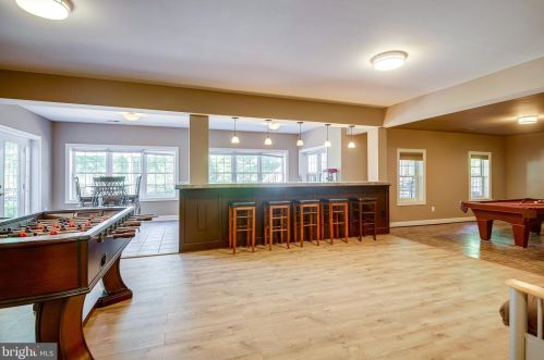 12664 Crabtree Falls Dr, Bristow VA  20136-2161 exterior