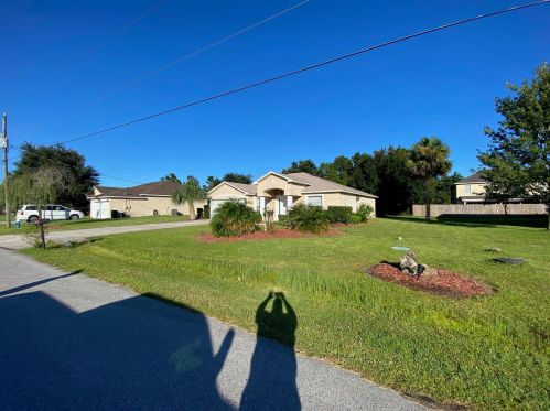 18 Big Bear Ln, Palm Coast, FL 32137-9356