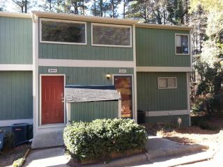 5943 Farm Gate Rd, Raleigh NC  27606-2211 exterior