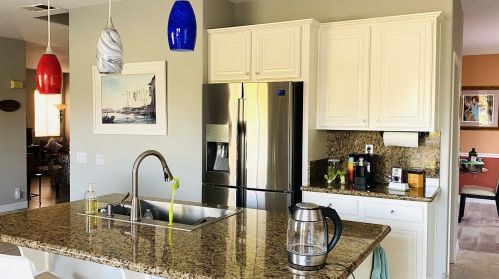 30806 Crystalaire Dr, Temecula CA  92591-3913 exterior