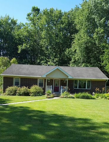 10861 Frankfort Rd, Holland, OH 43528-8938