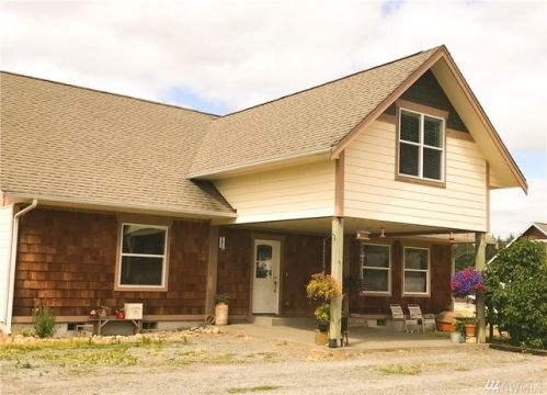 10434 Grove Rd, Yelm, WA 98597-9651