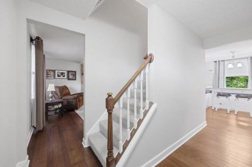 4942 Cheyenne Ct, Gibsonia, PA 15044-8200