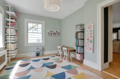 20 Stanford Pl, Montclair NJ  07042-5010 exterior