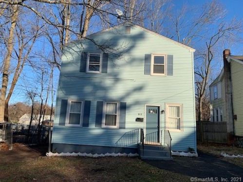 63 Pine St, Manchester, CT 06040-5017