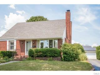 110 Ash St, Stratford, CT 06615-7686