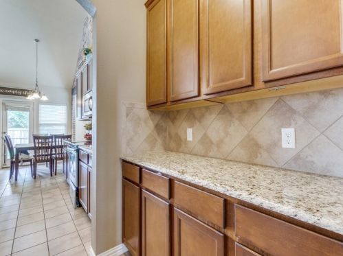 8716 Devonshire Dr, Fort Worth TX  76131-3388 exterior