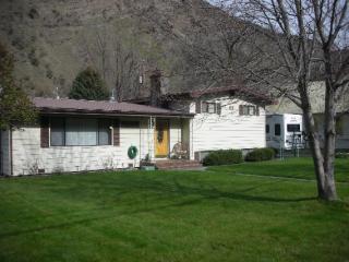 231 Main St, Riggins ID  83549-9705 exterior