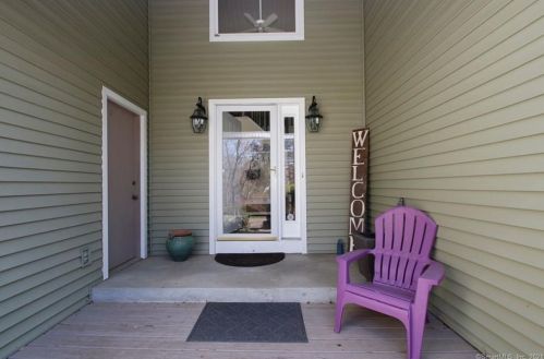 3 Cobblers Mill Rd, Sandy Hook, CT 06482-1459