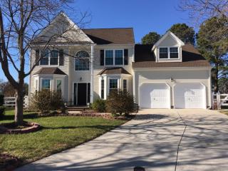 2581 Pamlico Loop, Virginia Beach VA  23456-2462 exterior