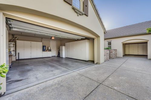 1717 Terracina Dr, Folsom CA  95762-5409 exterior