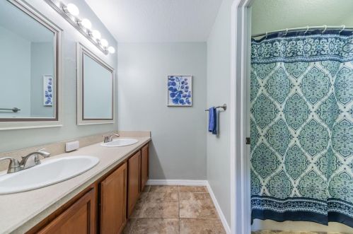 12021 Colony Lakes Blvd, New Port Richey FL  34654-2016 exterior