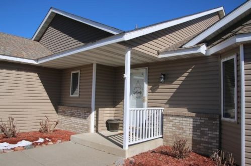 2537 Ocarina Dr, Sauk Rapids, MN 56379-4608