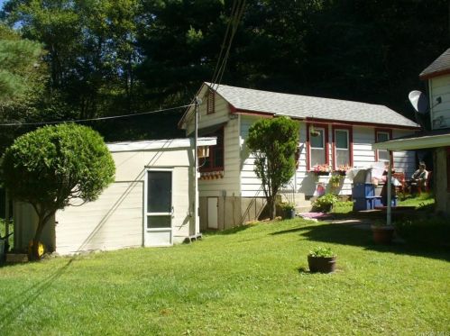 722 Old Route 17, Monticello NY  12701-7019 exterior