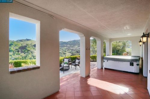 20 Rabble Rd, Orinda CA  94563-3718 exterior