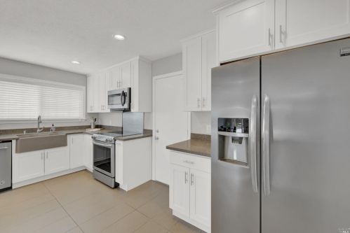 1250 Danfield Way, Vacaville CA  95687-5622 exterior