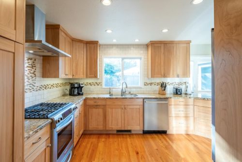 1531 Johnson Ave, San Jose CA  95129-4714 exterior