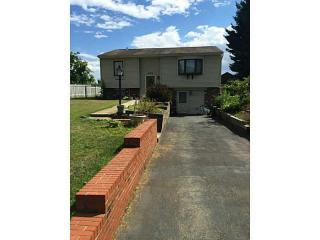 426 Alpine Village Dr, Monroeville, PA 15146-3736