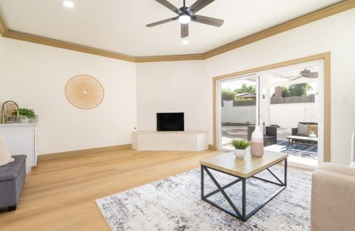 2809 Josie Ave, Long Beach CA 90808-4106 exterior