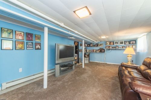 13 Coney Rd, Little Falls NJ  07424-1011 exterior