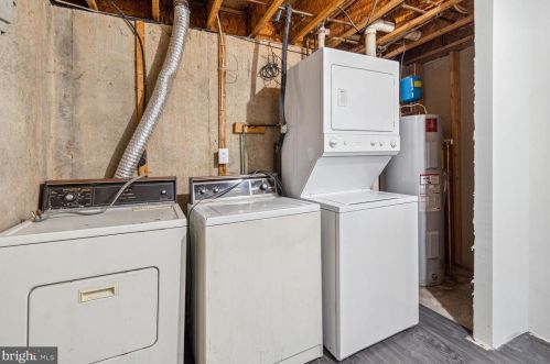 1860 Bryant St, Washington DC  20018-3671 exterior