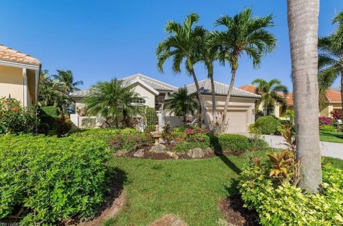 28650 Highgate Dr, Bonita Springs, FL 34135-6803