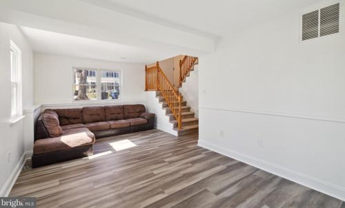 5262 Sudberry Ln, Woodbridge VA  22193-3463 exterior