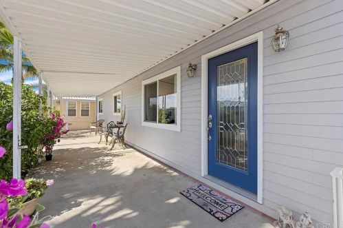 63 Bahia Ln, Oceanside CA  92058-1855 exterior