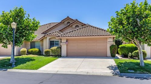 1784 Pinecone Ct, Morgan Hill, CA 95037-7039