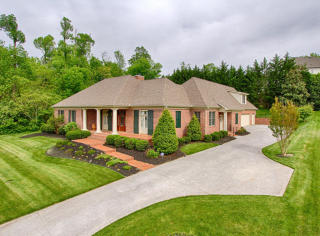 7332 Bellingham Dr, Knoxville, TN 37919-8195