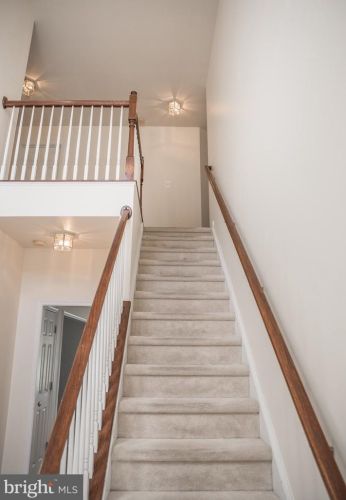 10411 Silver Creek Ct, Spotsylvania VA  22553-4482 exterior