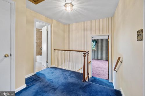 101 Elm Ave, Yardley PA 19067-7419 exterior