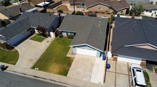 5503 Stevely Ave, Lakewood CA  90713-1745 exterior