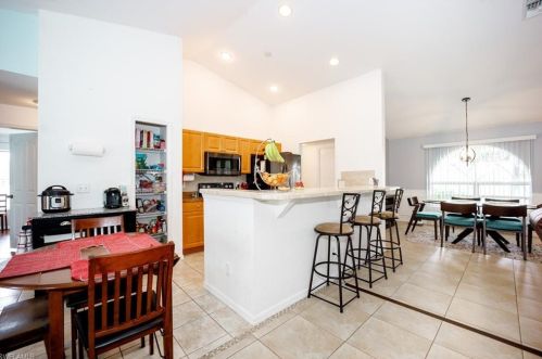 2817 68th St, Lehigh Acres, FL 33971-6856