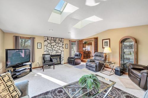 1516 Buffalo St, Green Bay, WI 54313-5714