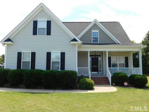 2011 Wild Iris Dr, Zebulon NC  27597-8945 exterior