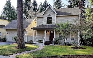 17119 131st Pl, Redmond WA  98052-1279 exterior