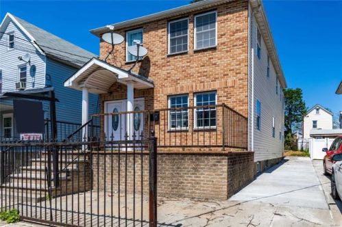 11533 158th St, Jamaica, NY 11434-1115