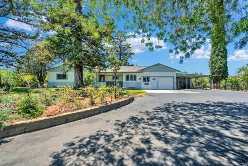 7507 English Hills Rd, Vacaville, CA 95688-9526