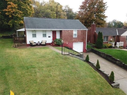 5110 Fieldcrest Dr, Pittsburgh, PA 15236-1704