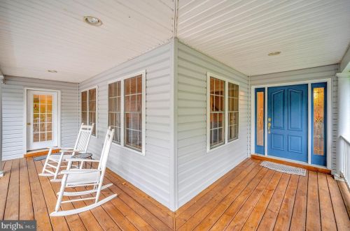 2300 Lakeview Pkwy, Locust Grove VA  22508-5317 exterior