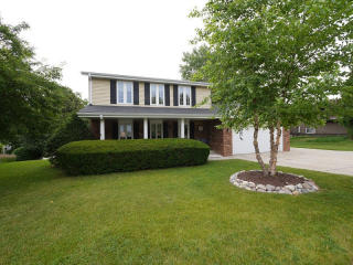 2843 Coventry Ln, Waukesha, WI 53188-1340