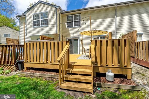 36 Quail Run, Berkeley Township NJ  08721-1300 exterior