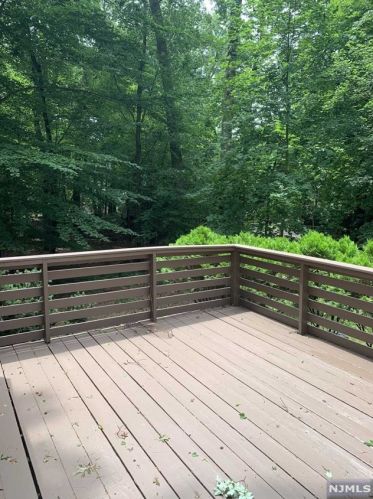 388 Cedar Ave, Ridgewood NJ  07450-5135 exterior