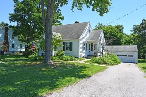 1030 Burns Ave, Cincinnati, OH 45230-3787