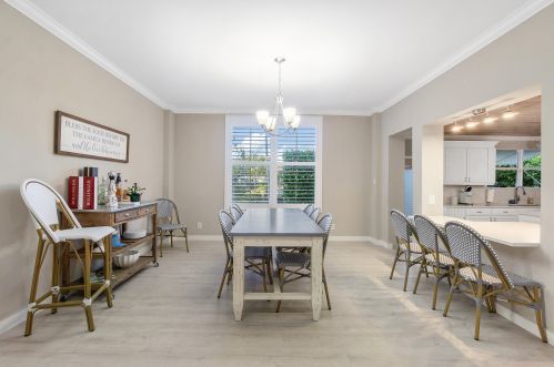 6260 Ocean Blvd, Boynton Beach FL  33435-5212 exterior