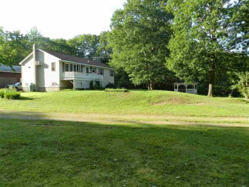 222 Silver St, Wakefield, NH 03887-6313