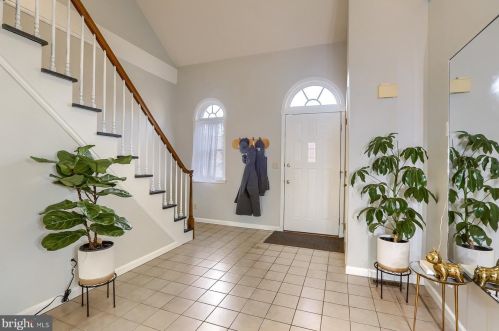 730 Sterling Ct, West Enola PA  17025-2655 exterior